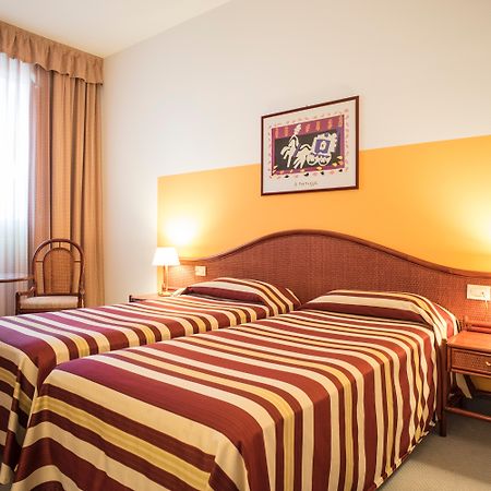 Hilton Garden Inn Bologna North Quarto Inferiore Exterior photo