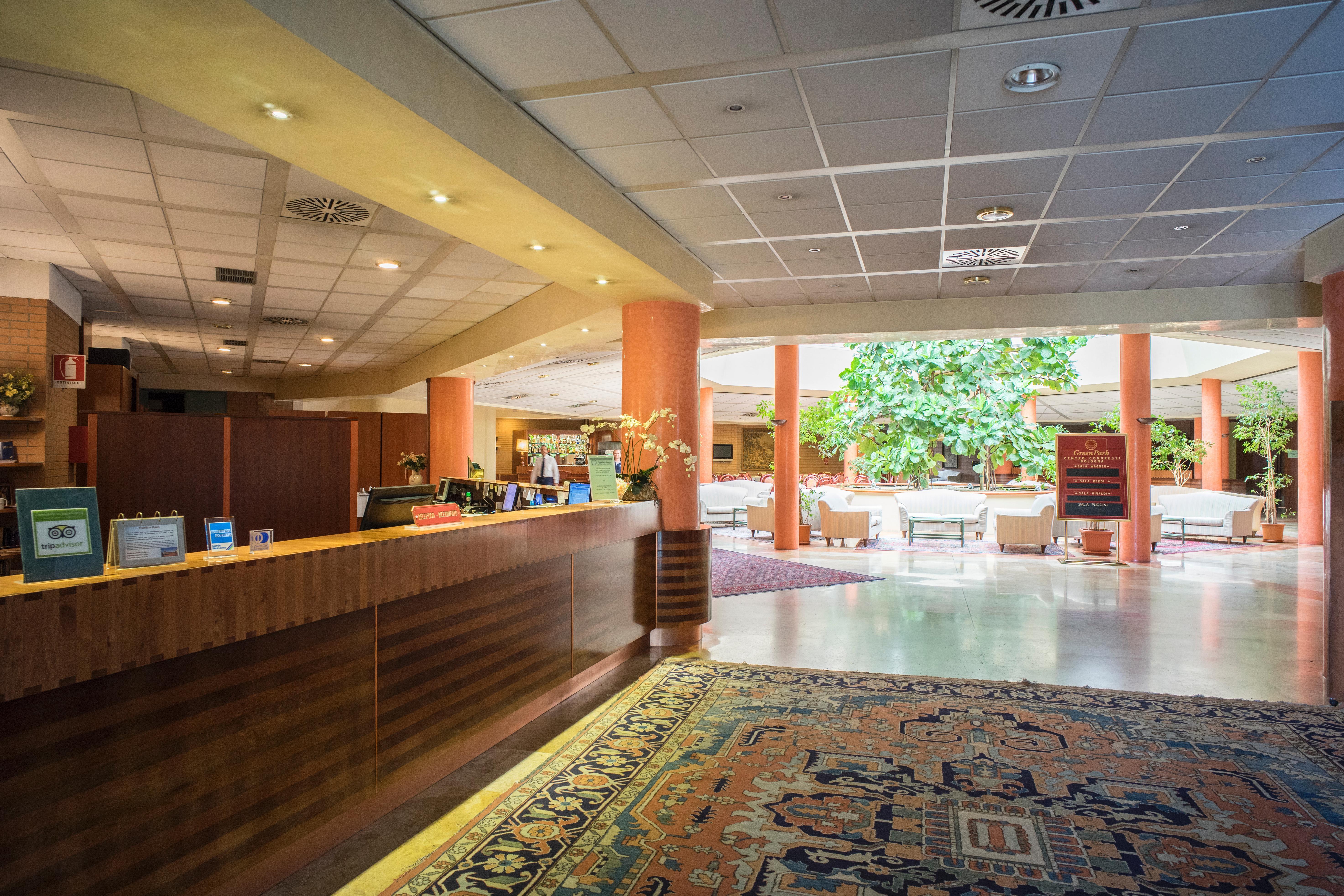 Hilton Garden Inn Bologna North Quarto Inferiore Exterior photo