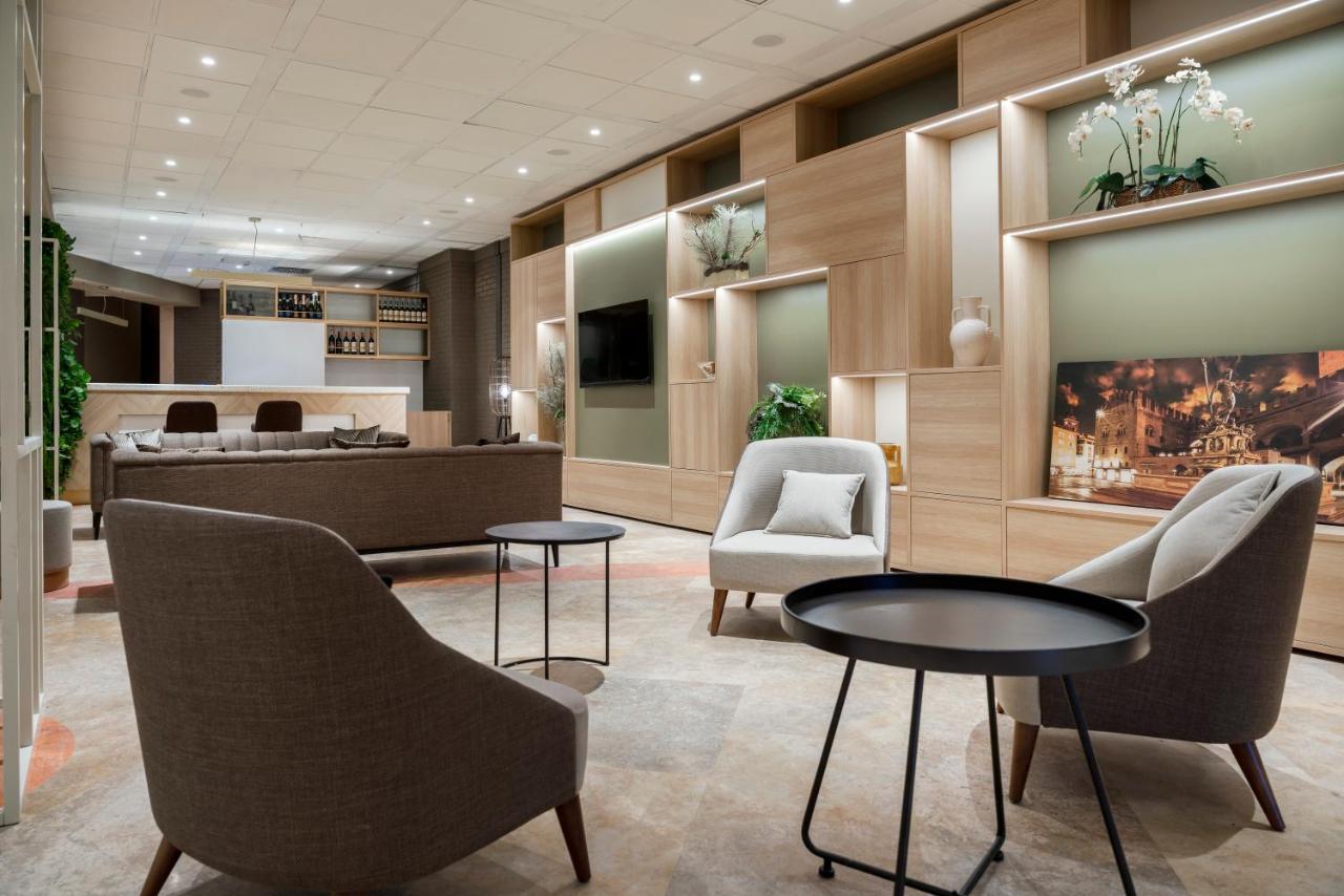 Hilton Garden Inn Bologna North Quarto Inferiore Exterior photo