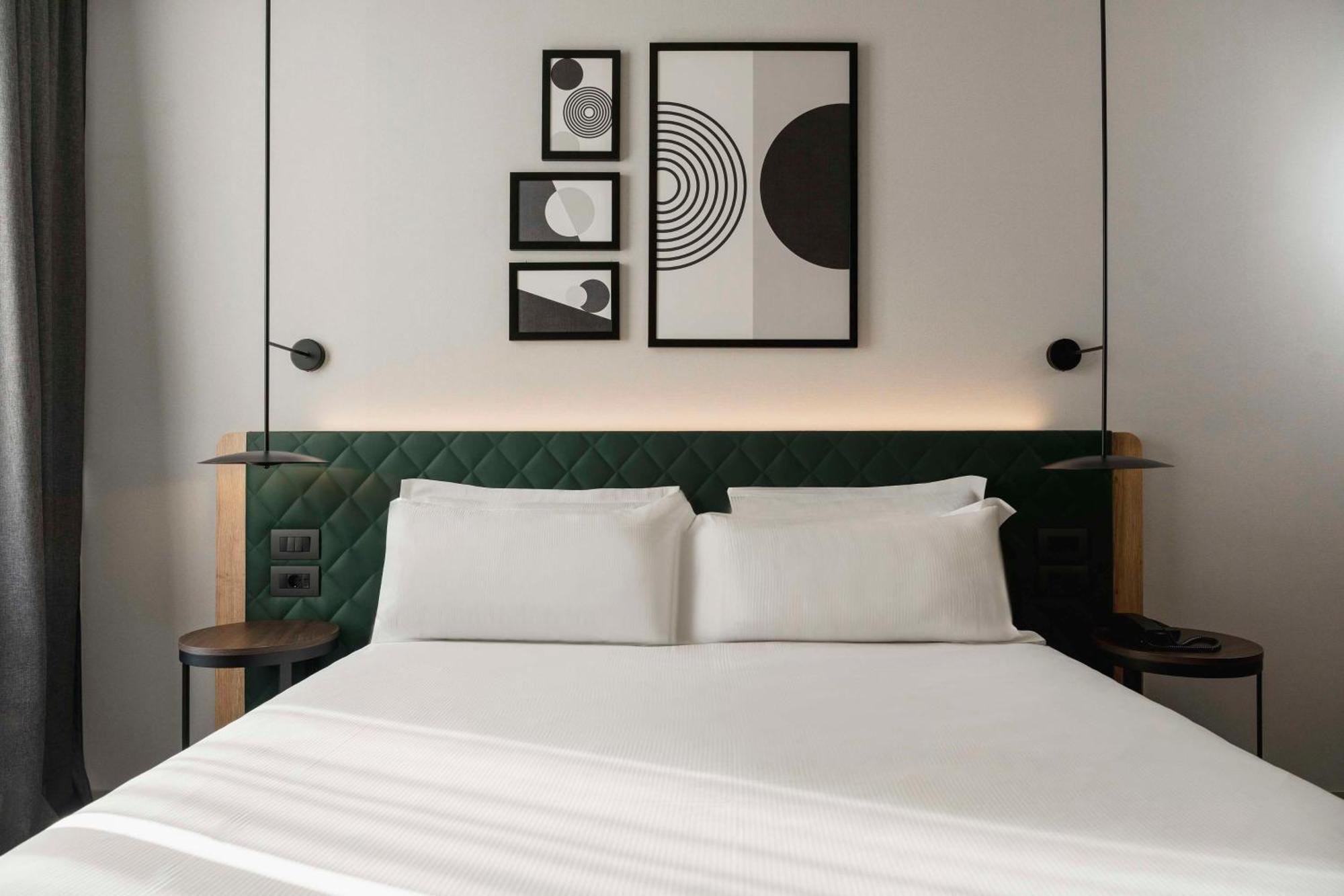 Hilton Garden Inn Bologna North Quarto Inferiore Exterior photo